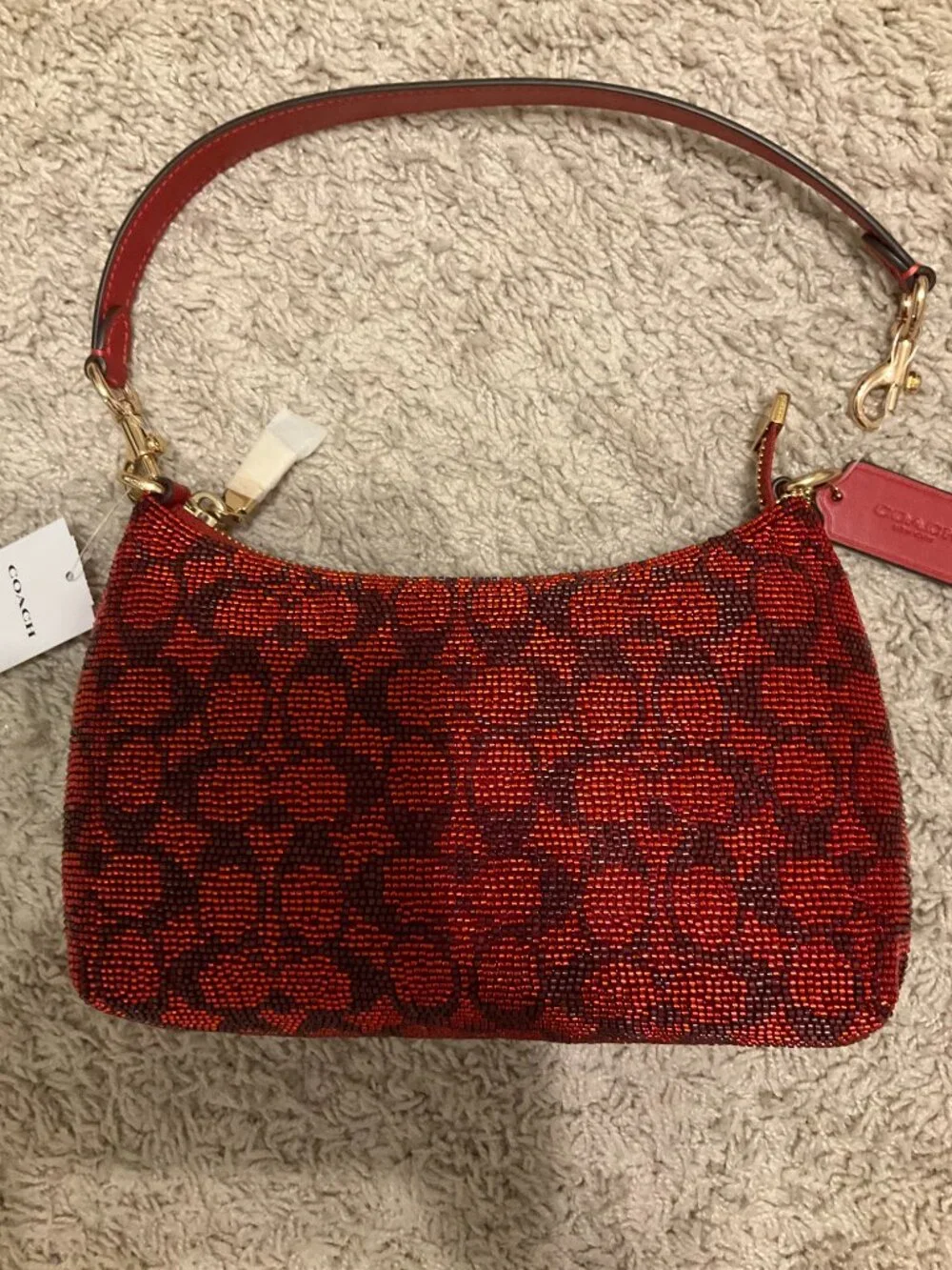 Coach teri shoulder bag in signature veaded satin. beaded SIGNATURE / GOLD /crim